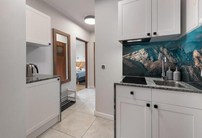 آپارتمان 1 خوابه, Willa Regle