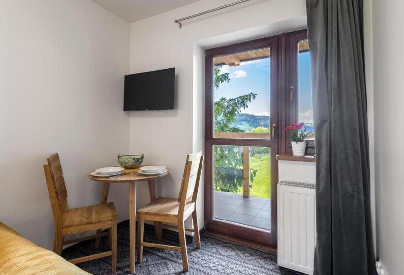 آپارتمان 1 خوابه با بالکن, Willa Regle