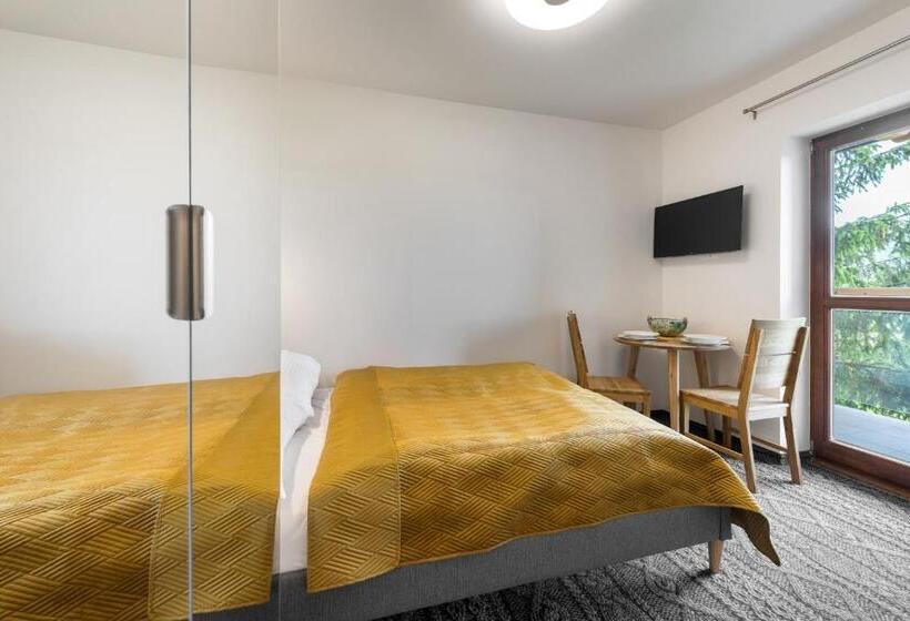 آپارتمان 1 خوابه با بالکن, Willa Regle