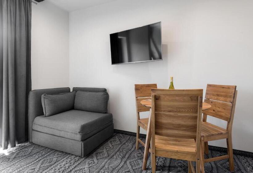 آپارتمان لوکس 1 خوابه, Willa Regle