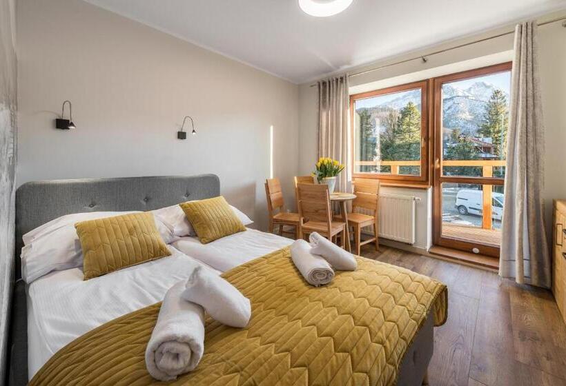 آپارتمان 1 خوابه با تراس, Willa Regle