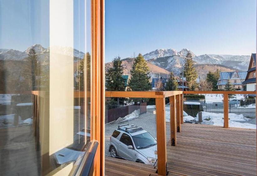 آپارتمان 1 خوابه با تراس, Willa Regle