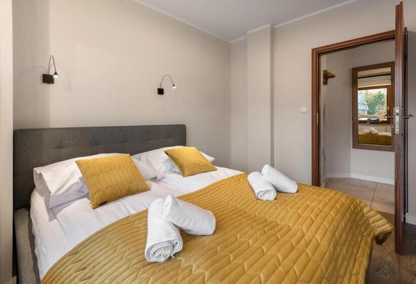 آپارتمان 1 خوابه با تراس, Willa Regle