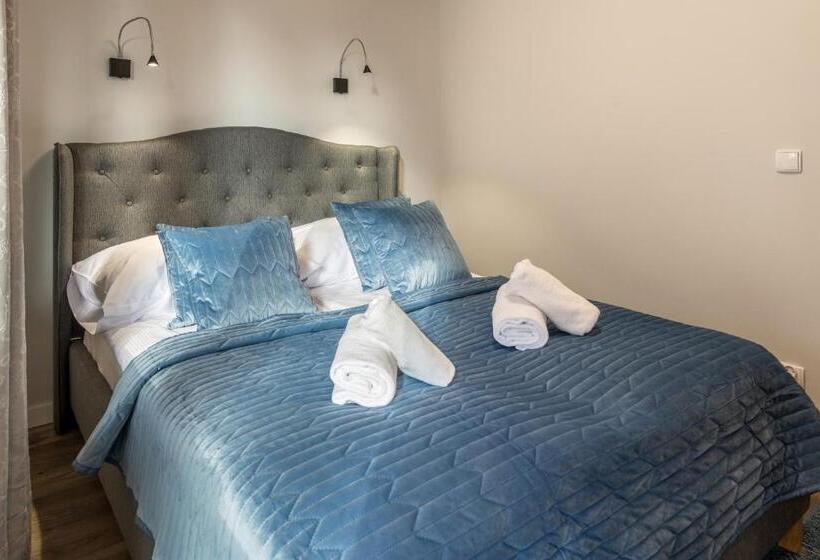 آپارتمان 1 خوابه, Willa Regle