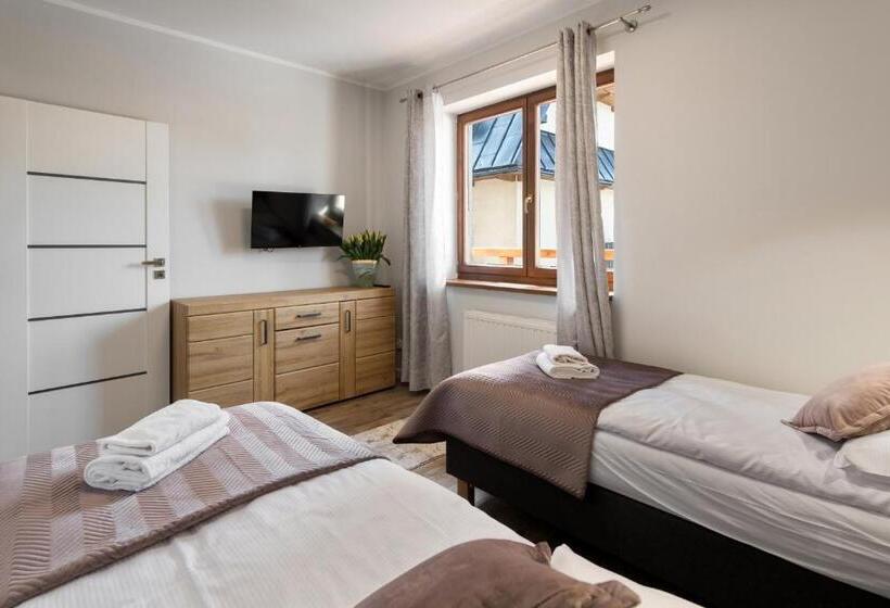 آپارتمان 1 خوابه با بالکن, Willa Regle