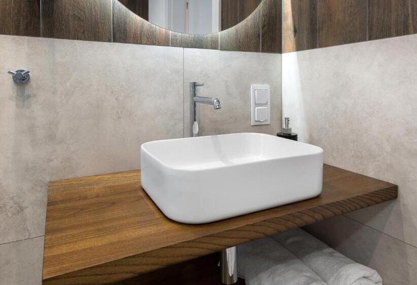 آپارتمان لوکس 1 خوابه, Willa Regle