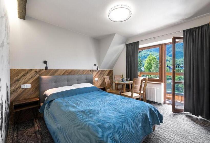 آپارتمان 2 خوابه, Willa Regle