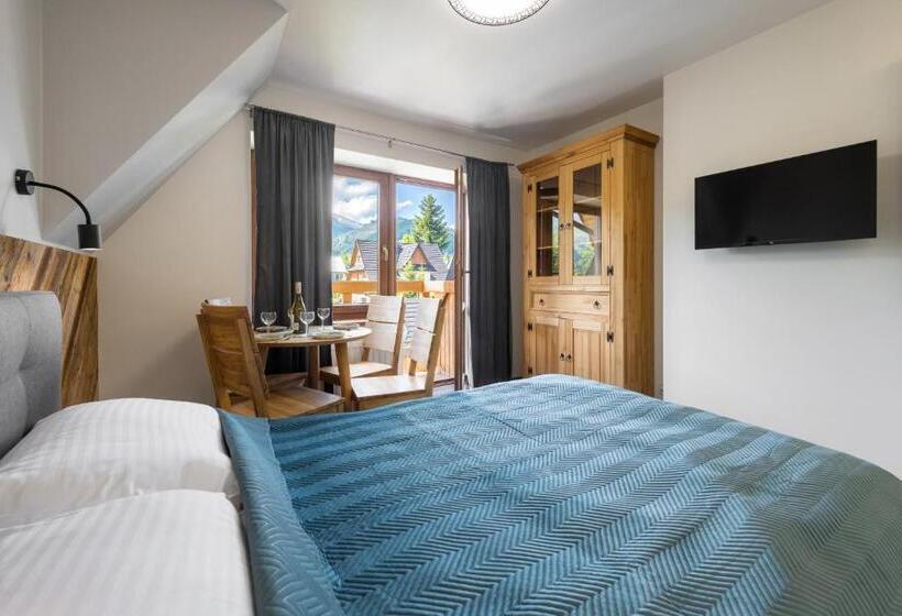 آپارتمان 2 خوابه, Willa Regle