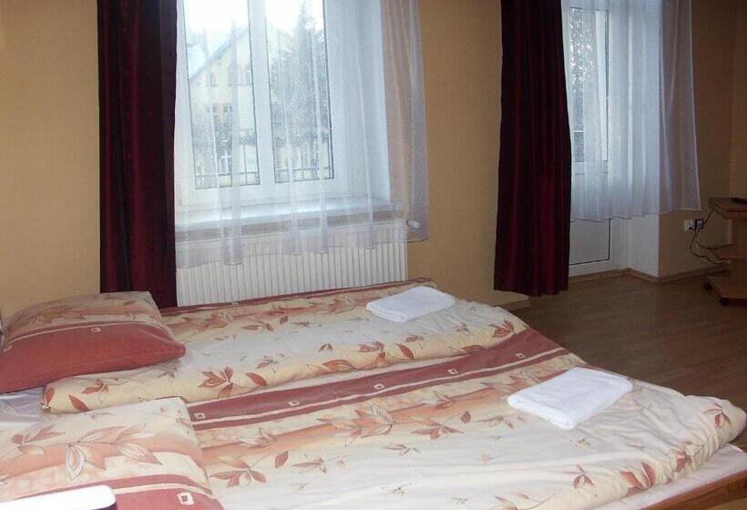 Номер Стандарт с Балконом, Willa Zuzanna