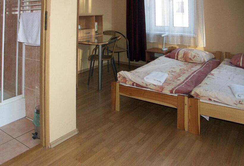 Номер Стандарт, Willa Zuzanna