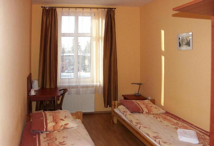 Номер Стандарт, Willa Zuzanna