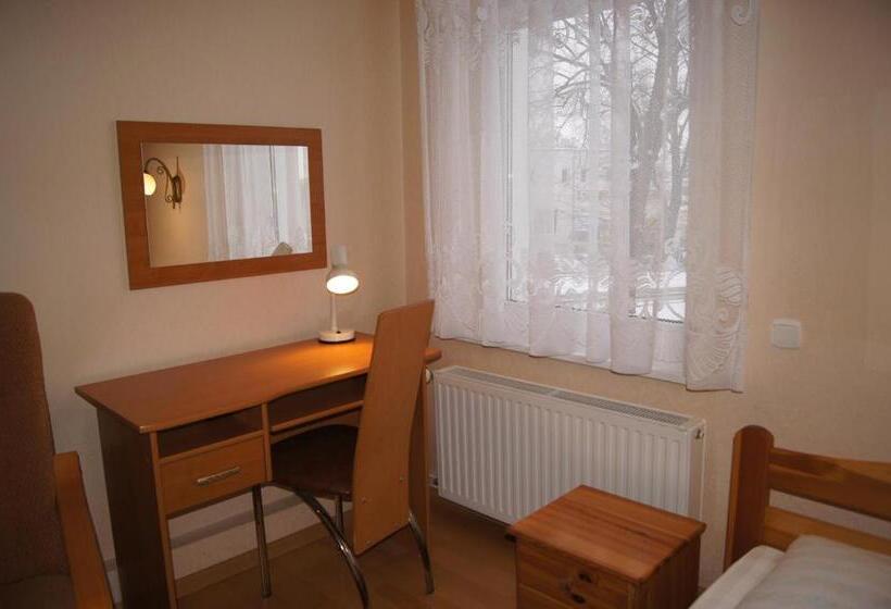 חדר סטנדרט יחיד, Zacisze