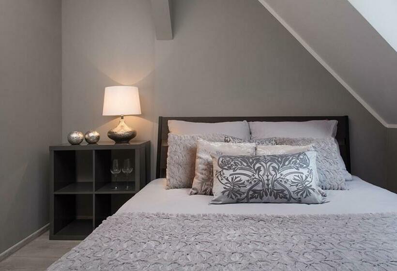 اتاق استاندارد با سرویس بهداشتی مشترک, Fitness Hostel   Restauracja, Darmowy Parking I Siłownia