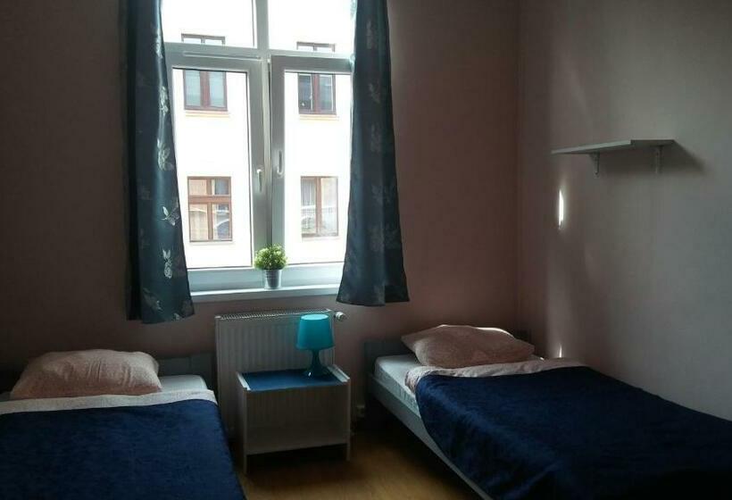 اتاق استاندارد, Hostel Imbir