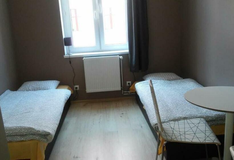 اتاق استاندارد, Hostel Imbir