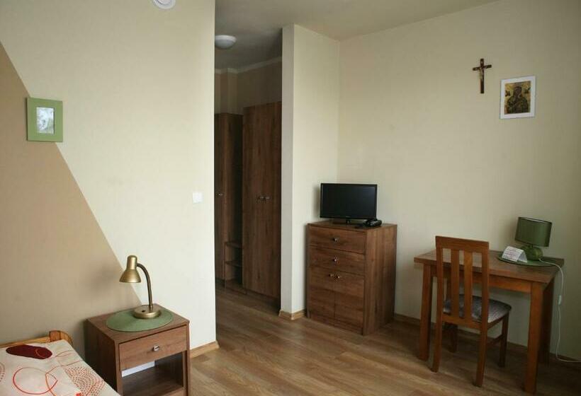 اتاق استاندارد یک نفره, Dom Pielgrzyma