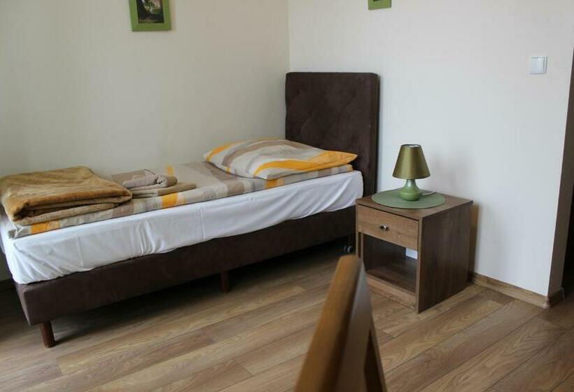 اتاق استاندارد یک نفره, Dom Pielgrzyma