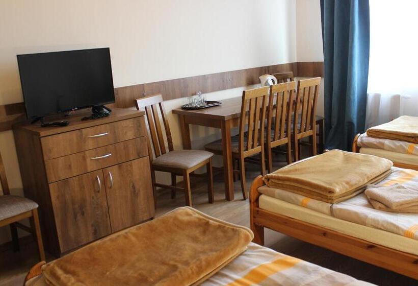 اتاق خانوادگی, Dom Pielgrzyma