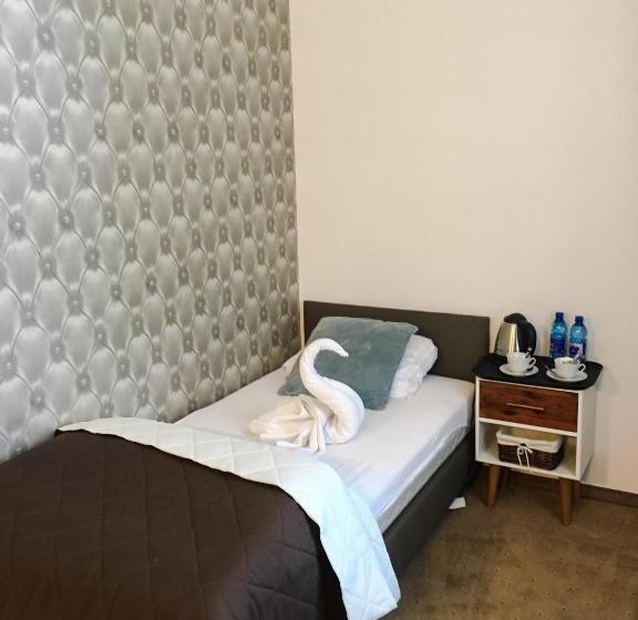 Номер Стандарт Индивидуальный, Kamil