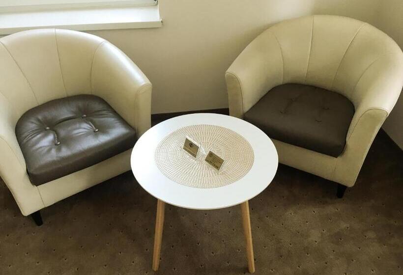 Номер Стандарт Индивидуальный, Kamil