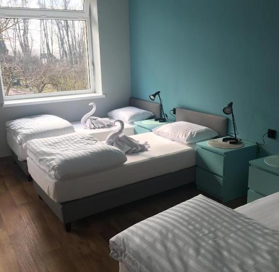 Четырехместный Номер Стандарт, Kamil