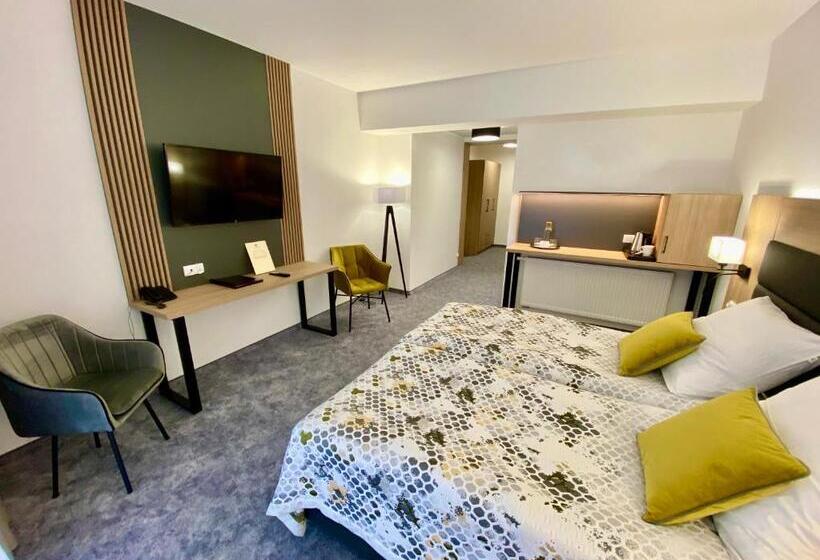 اتاق استاندارد, Solar