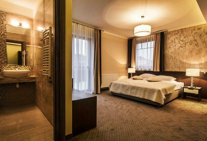 デラックスルーム, Tatarscy   Energylandia