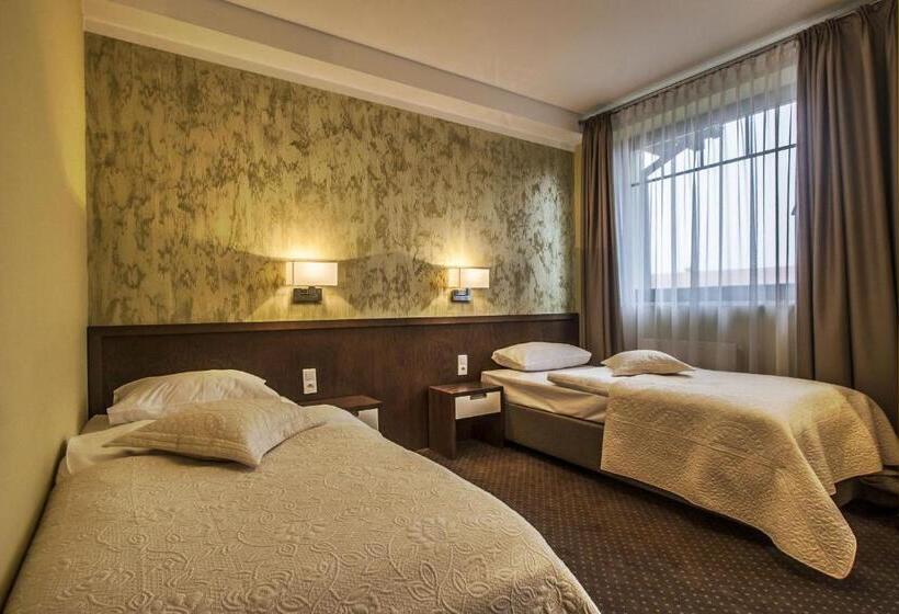 コンフォートルーム, Tatarscy   Energylandia