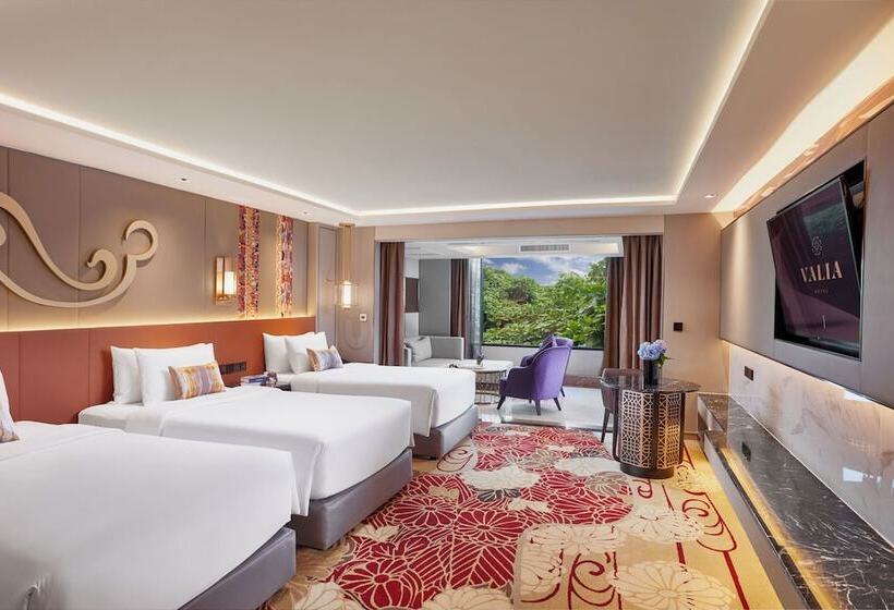 سوییت خانوادگی, Valia Hotel Bangkok