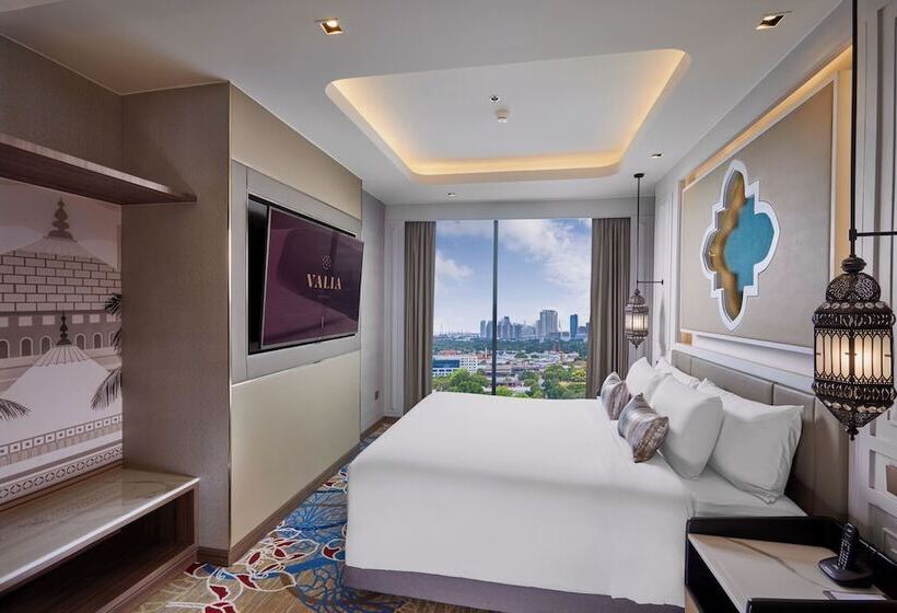 سوییت اجرایی, Valia Hotel Bangkok
