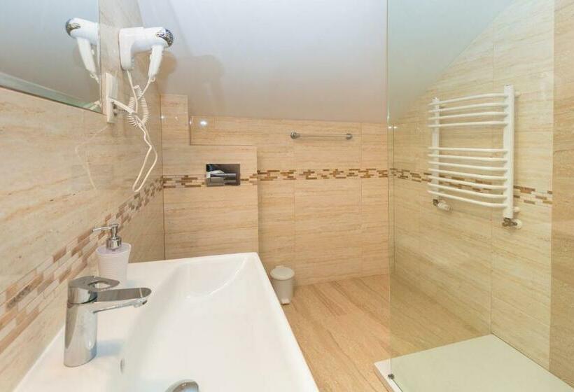 Номер Стандарт, Vela