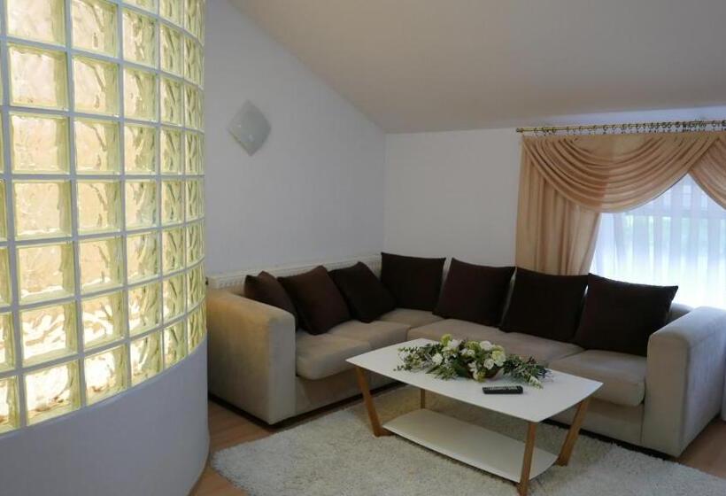 חדר דלוקס, Motel Za Miedzą