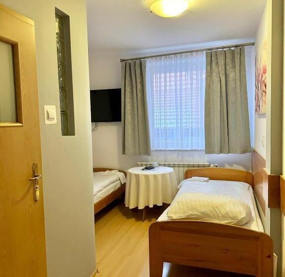 Номер Стандарт, Motel Za Miedzą