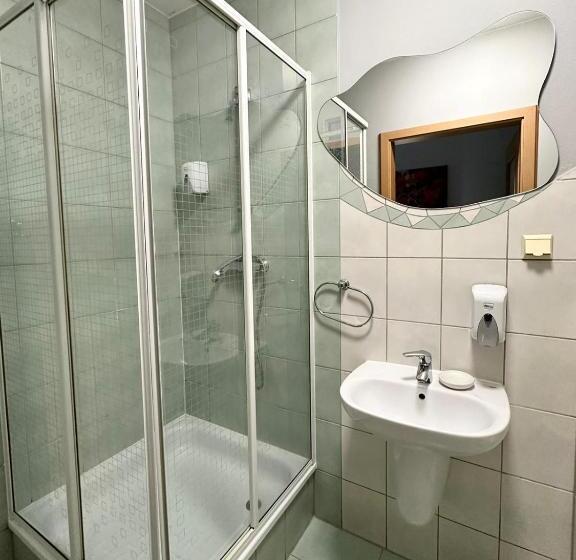 スタンダードルーム, Motel Za Miedzą