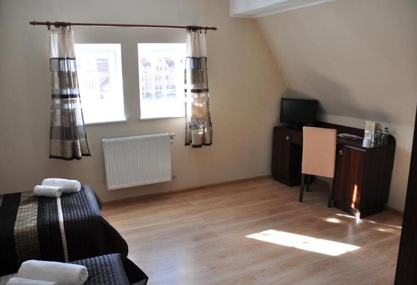 חדר סטנדרט לארבעה, Ołowianka B&b