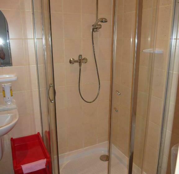 اتاق استاندارد, Ik Na Zdrowiu