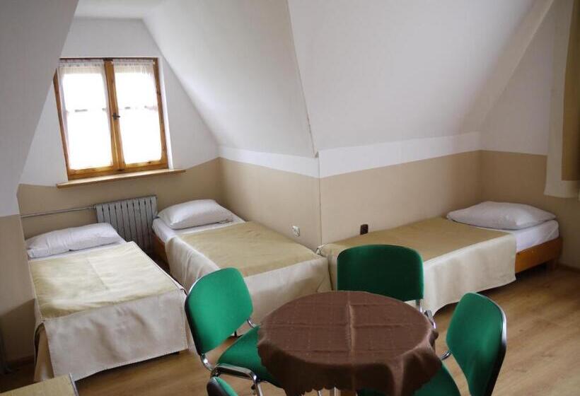 اتاق استاندارد سه نفره, Dom Wczasowy Jesionkówka