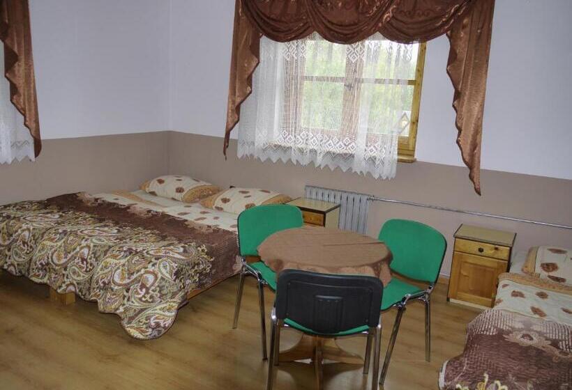 اتاق استاندارد سه نفره, Dom Wczasowy Jesionkówka