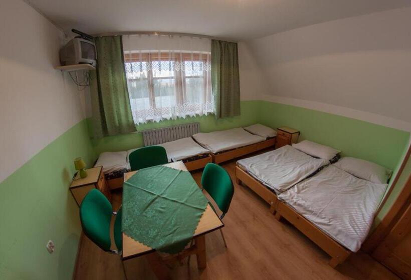 اتاق استاندارد چهار تخته, Dom Wczasowy Jesionkówka