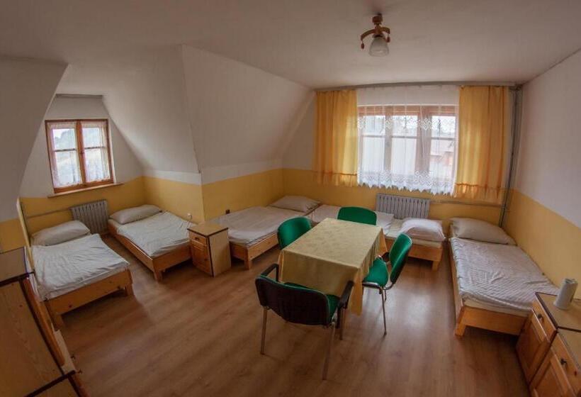 اتاق استاندارد چهار تخته, Dom Wczasowy Jesionkówka