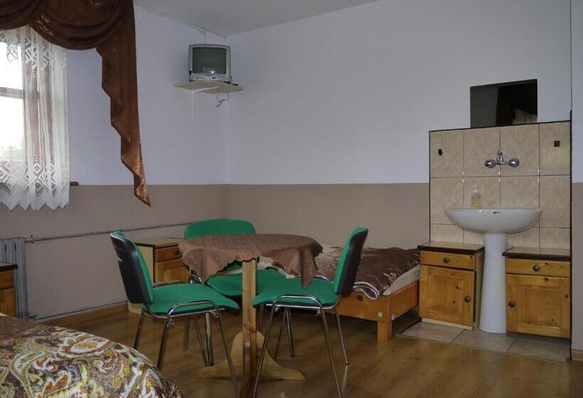 اتاق استاندارد چهار تخته, Dom Wczasowy Jesionkówka