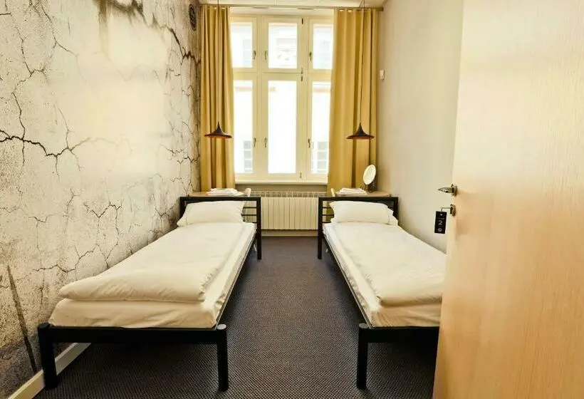 バス共有のスタンダードルーム, Sleep In Hostel & Apartments Stary Rynek