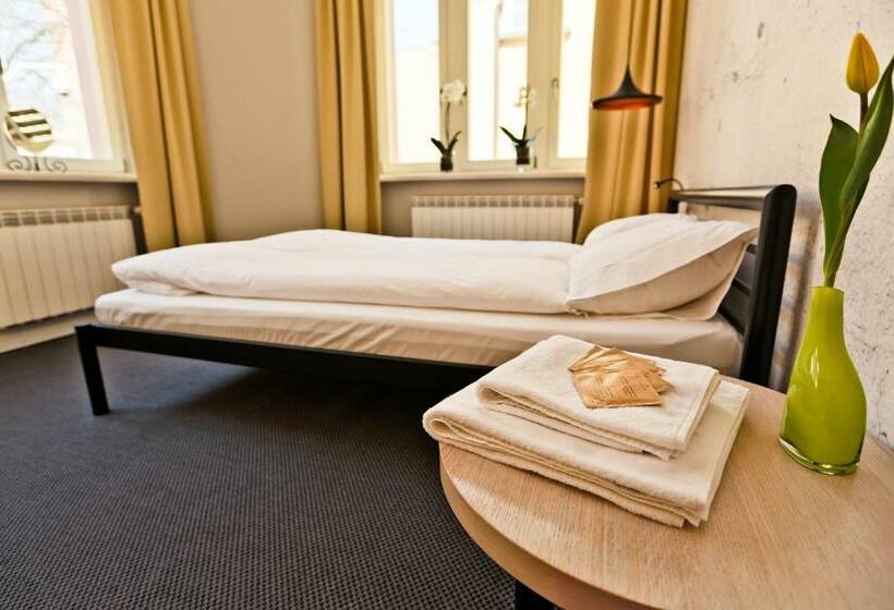 اتاق استاندارد با سرویس بهداشتی مشترک, Sleep In Hostel & Apartments Stary Rynek