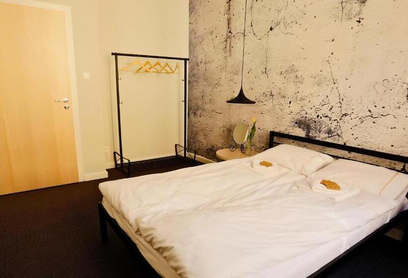 Номер Стандарт, Sleep In Hostel & Apartments Stary Rynek