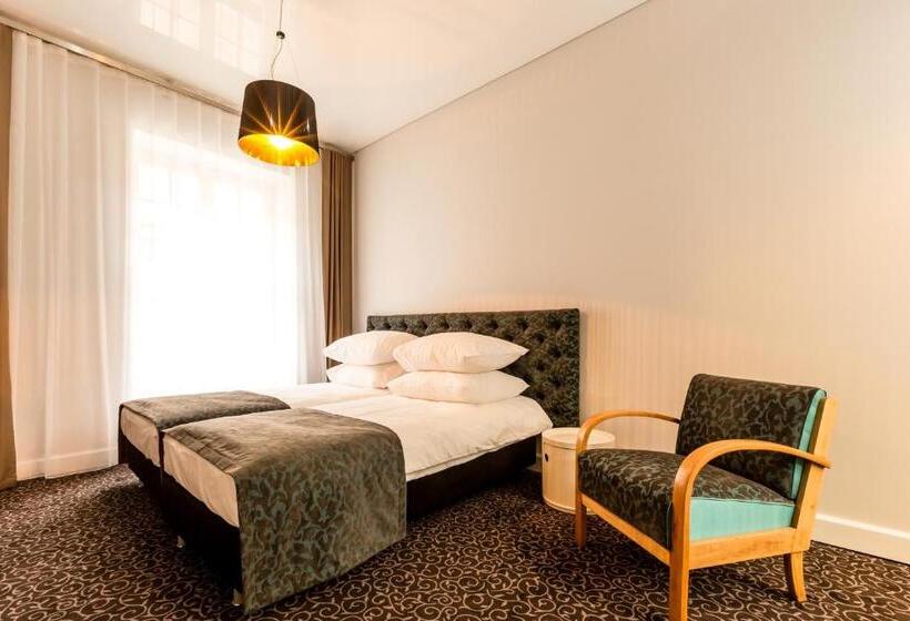 اتاق لوکس, Sleep In Hostel & Apartments Stary Rynek