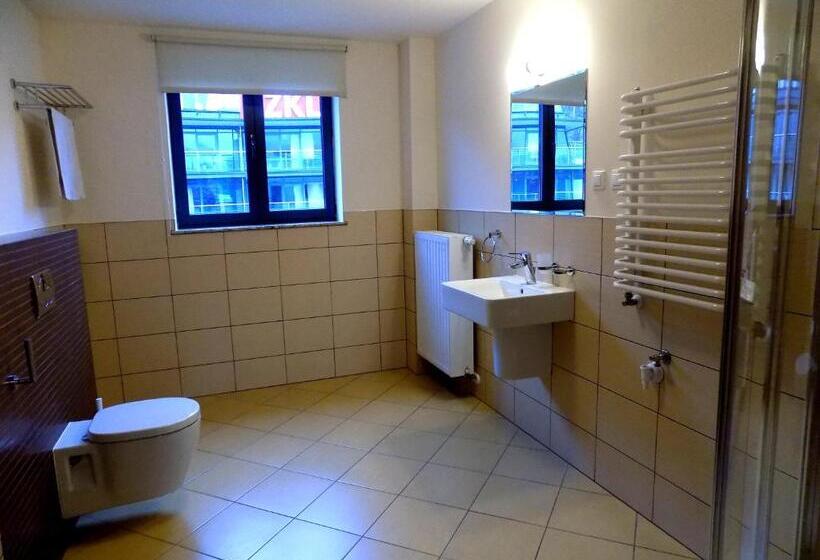 شقة غرفة واحدة, Apartament Panoramic