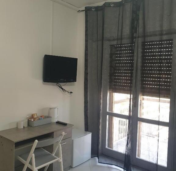 스탠다드 트리플 룸, B&b Pompeii Luxury