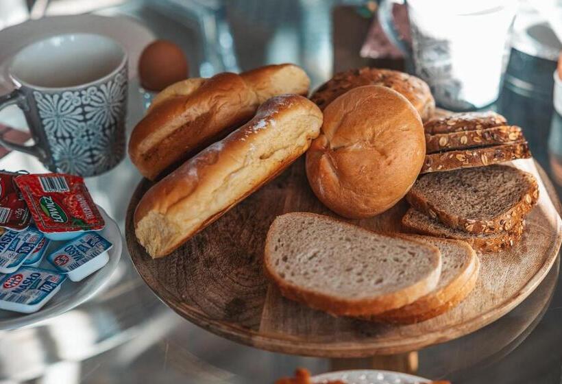 דירת חדר סופריור, Bystry Comfort