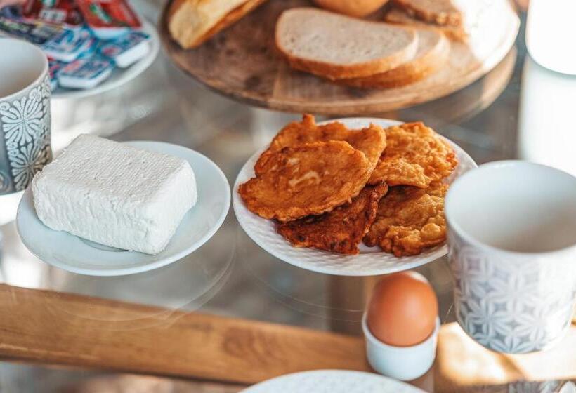 דירת חדר סופריור, Bystry Comfort