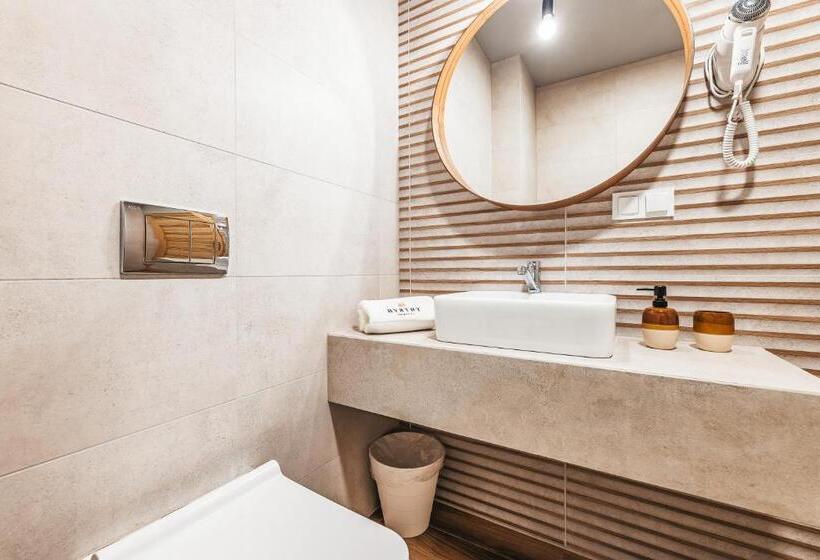 דירת שני חדרים, Bystry Comfort